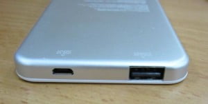 adata pv100 belakang + port