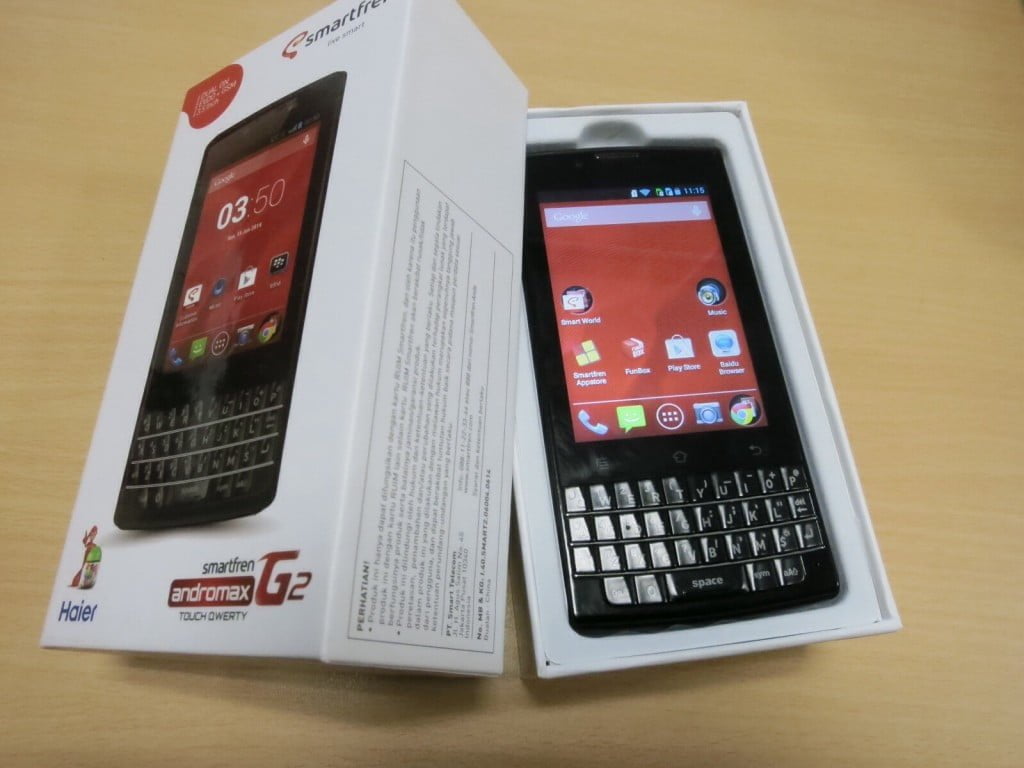 Dibandrol dibawah Rp 1juta, Andromax G2 qwerty memngandalkan kenyamanan mengetik dengan tombol fisik