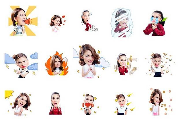 Stiker Luna Maya di WeChat