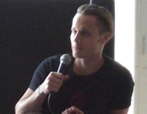Michael Tideback (Head of Community Global, Oneplus), "Komunitas punya sense of belonging."
