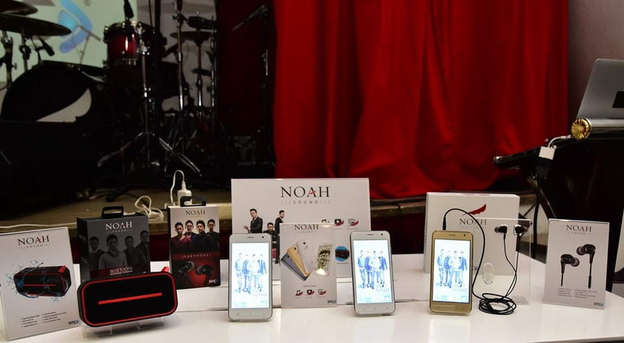4-jajaran-produk-noahsound-dan-noah-smartphone