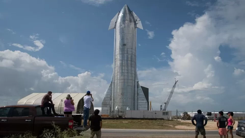 spacex digugat karena diskriminasi pegawai