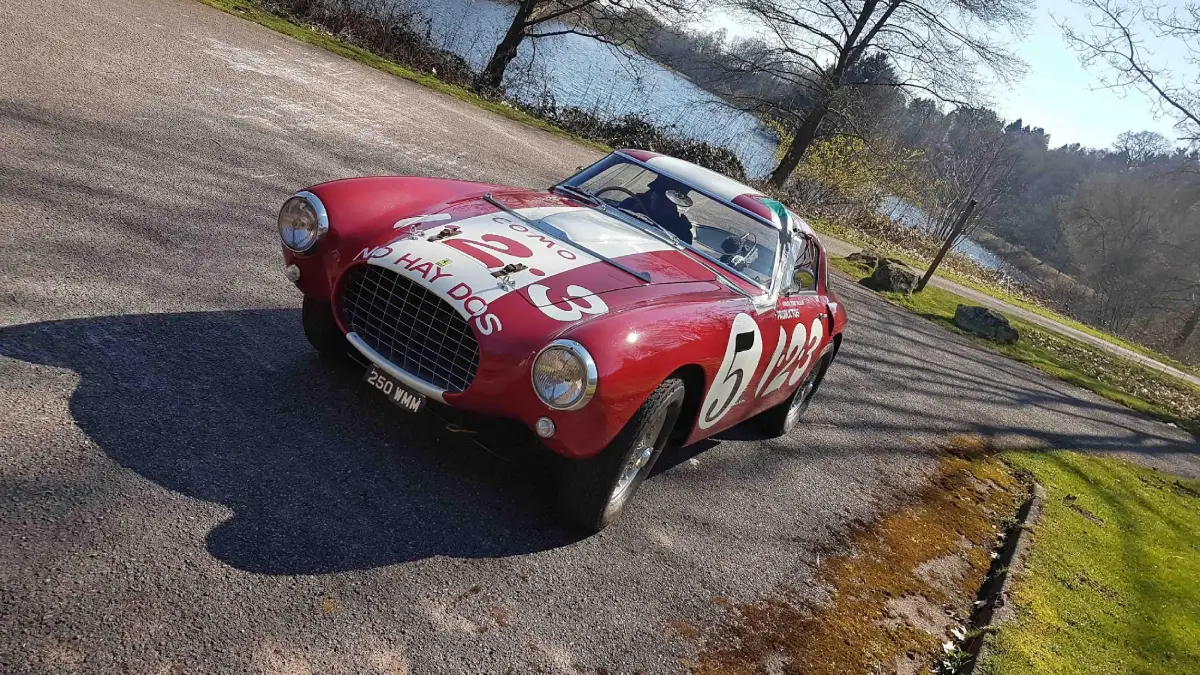 Ilustrasi Film Ferrari