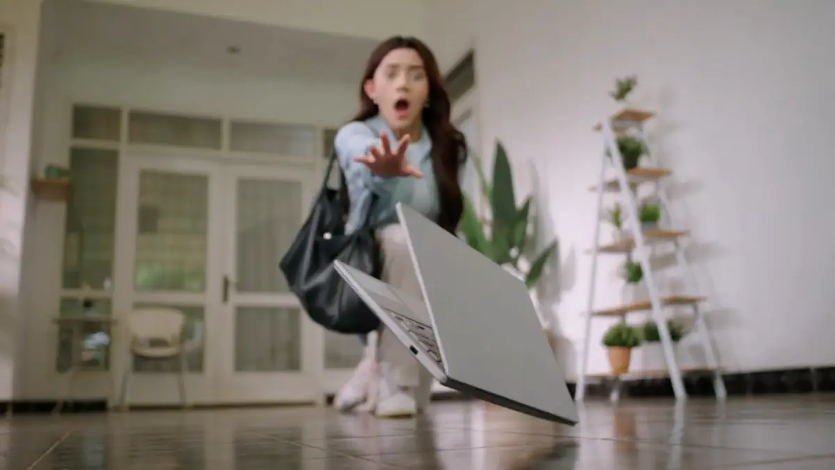 Laptop Tahan Banting ASUS